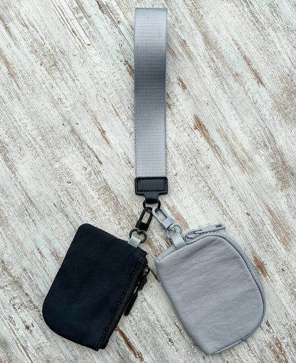 Dual Color Wristlet