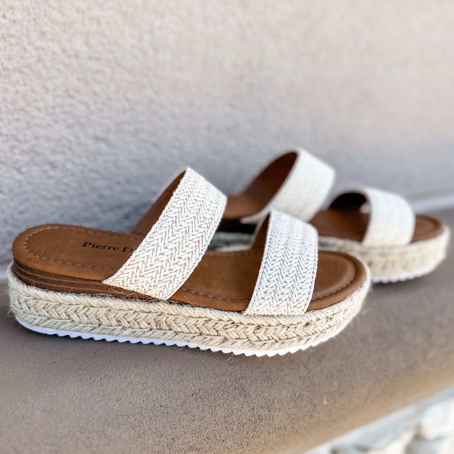 Maggie Sandal | Natural