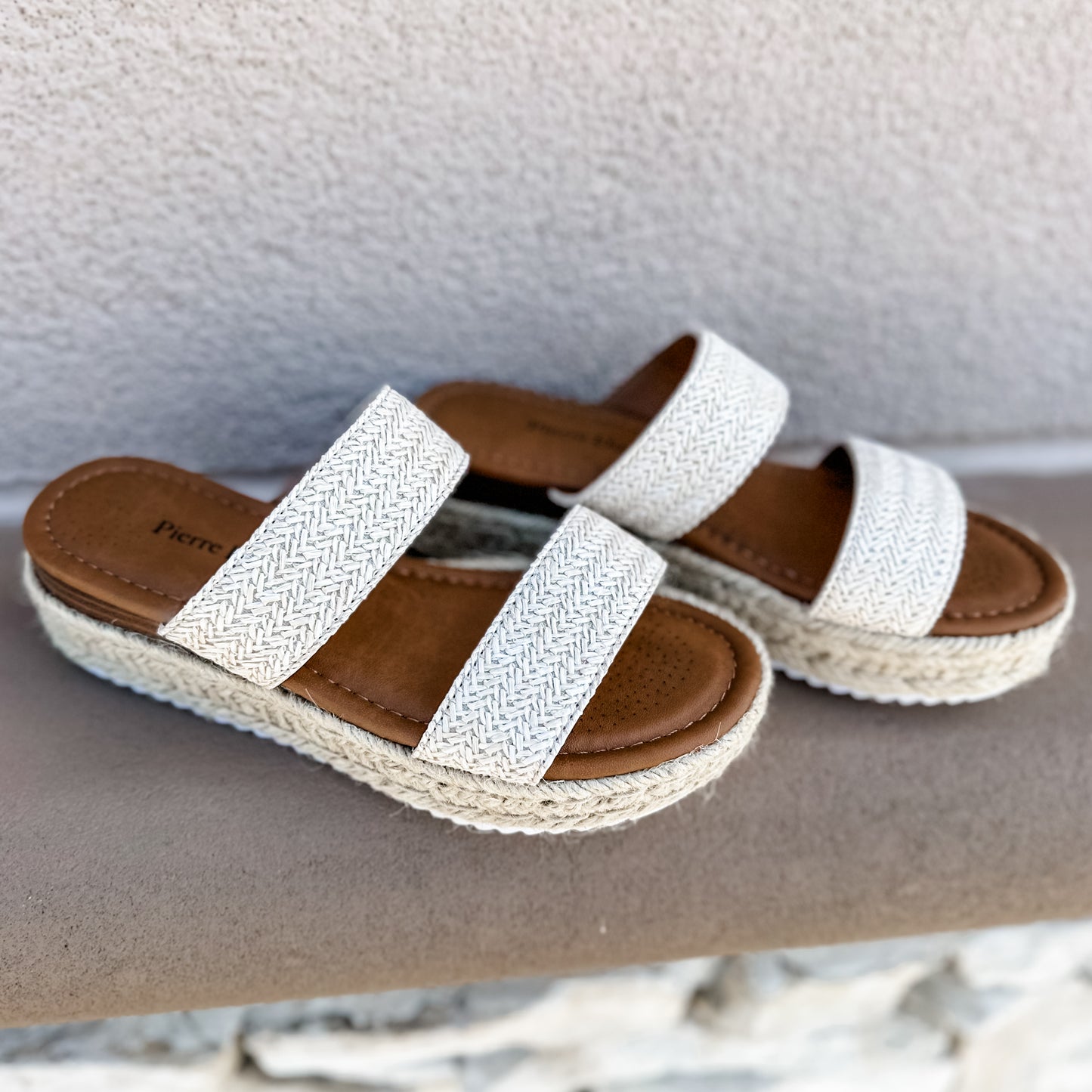 Maggie Sandal | Natural