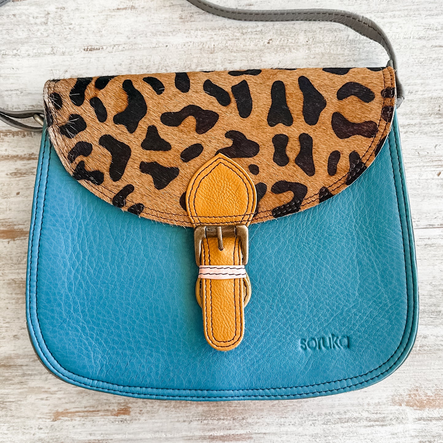 Quinn Crossbody