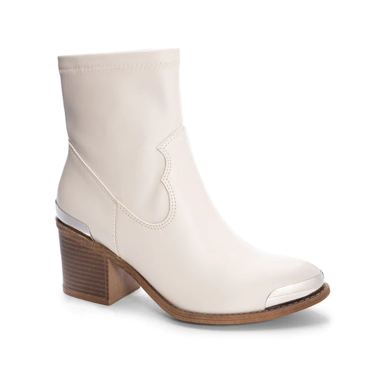 Up Beat Boot | Cream