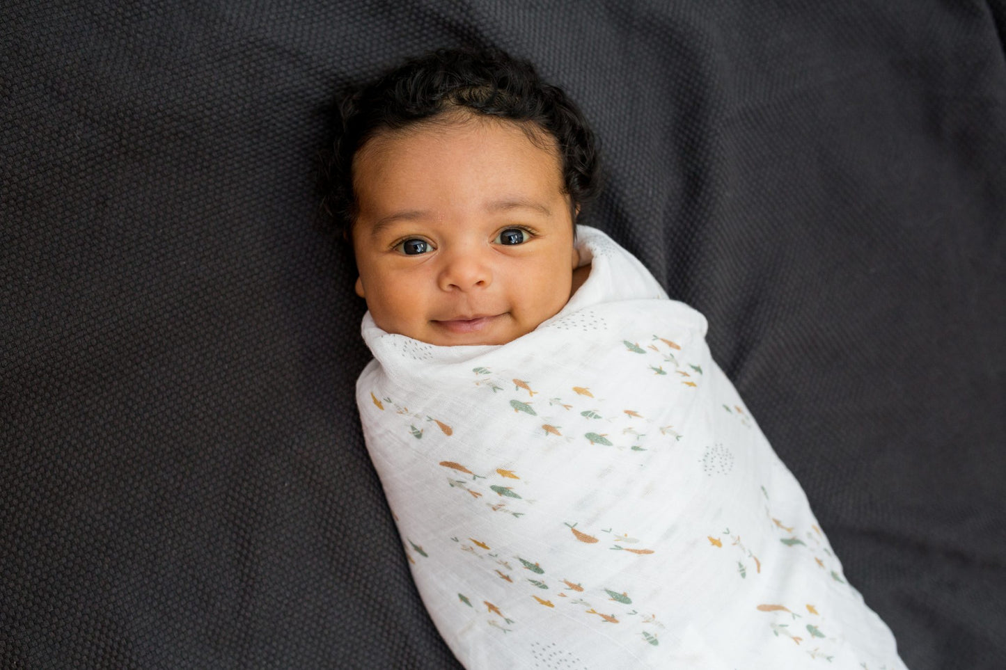 Lulujo Cotton Swaddle | Fish & Navy Gingham