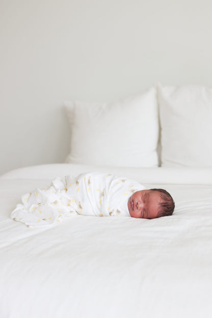 Lulujo Cotton Swaddle | Barnyard & Rooster