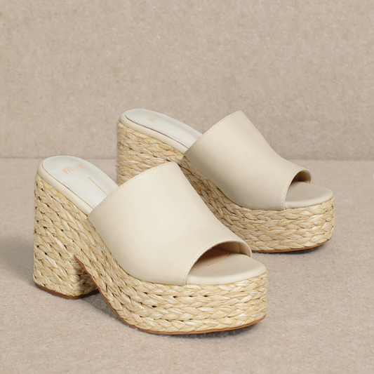 Ashlyn Platform Sandals