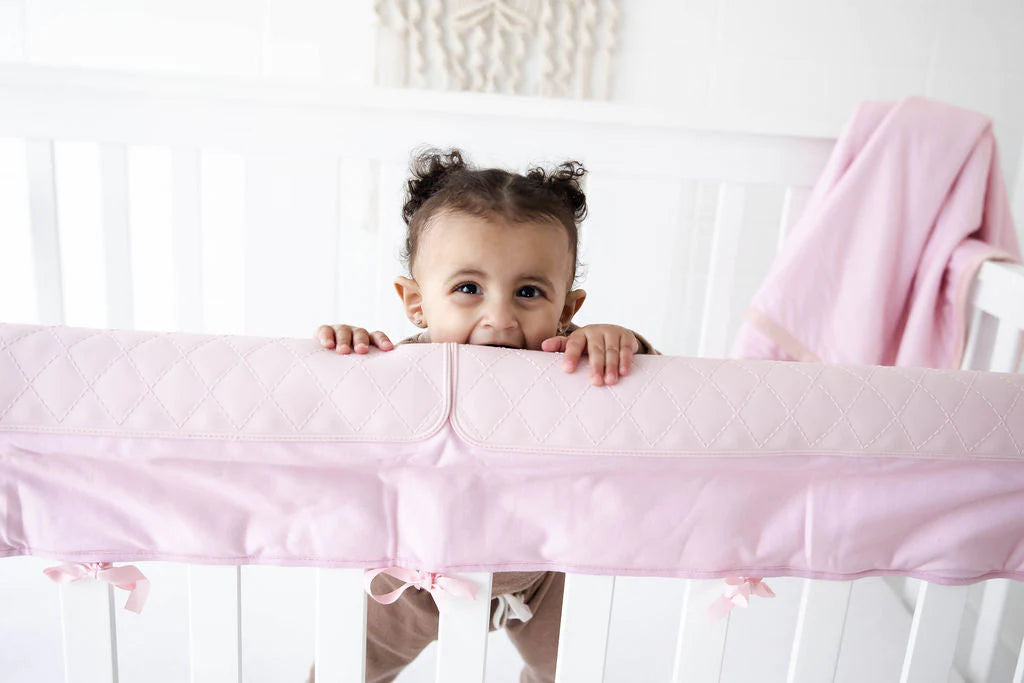 Crib Muncher | Pink