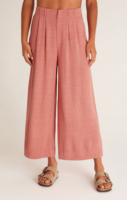 Farah Pant