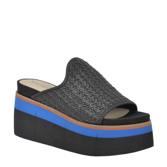 Flocci Wedge Sandal | Black