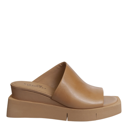 Infinity Wedge Sandal | Camel